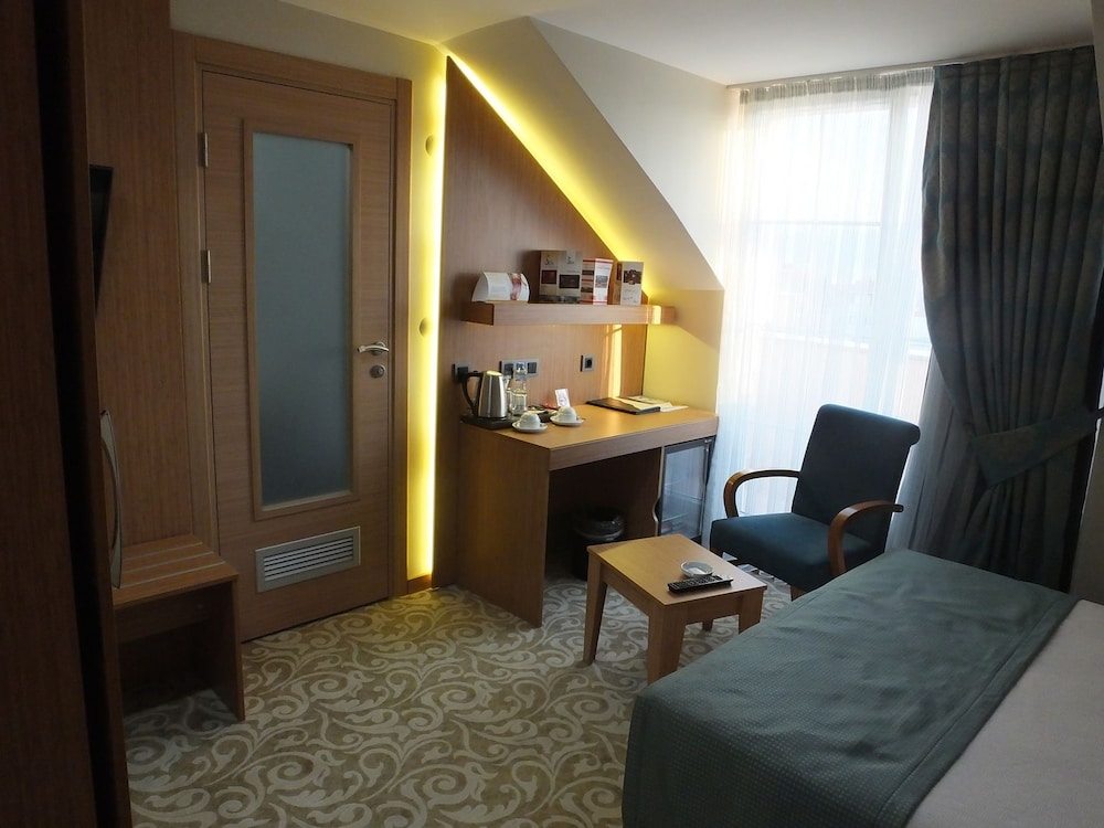 Çınarpark Hotel Rezervasyon