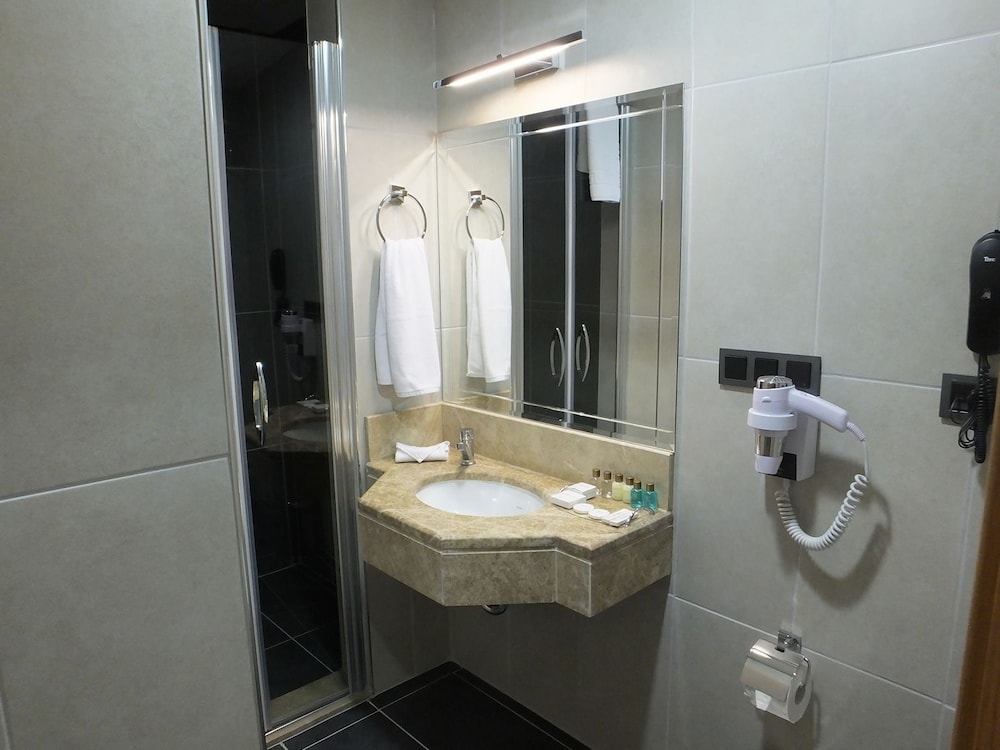 Çınarpark Hotel Rezervasyon