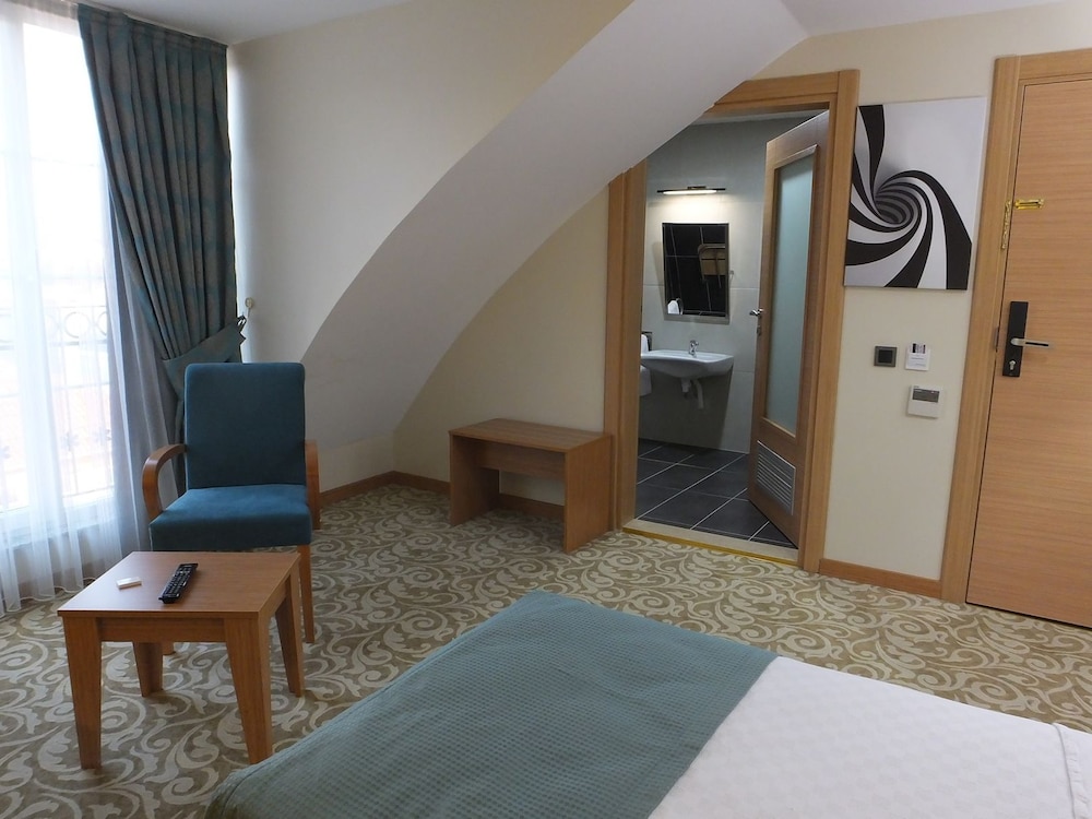 Çınarpark Hotel Rezervasyon