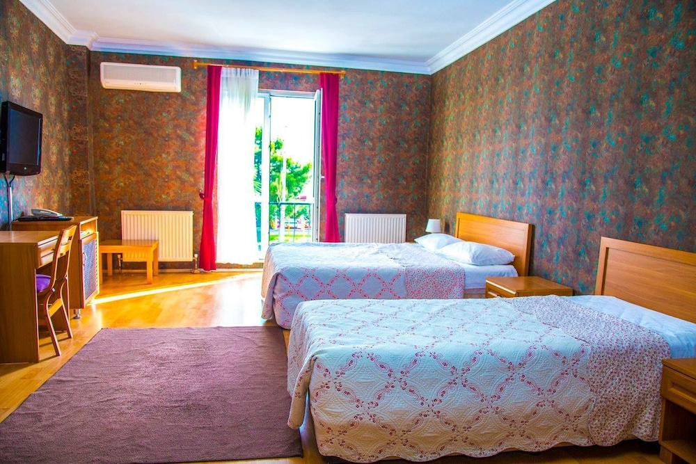 Azim Hotel Rezervasyon