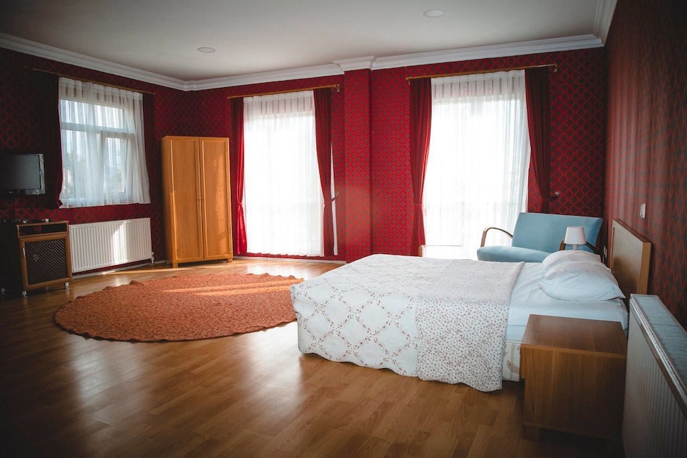 Azim Hotel Rezervasyon