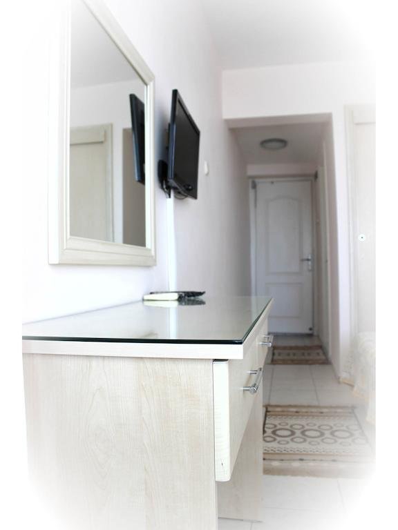 Can Karaburun Hotel Rezervasyon