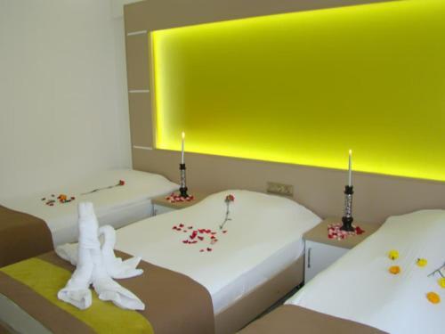 Derya Hotel Rezervasyon