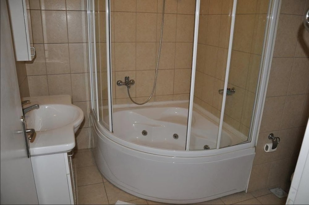 Düzce Anil Hotel Rezervasyon