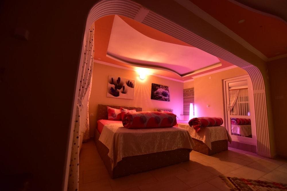 Eren Hotel Rezervasyon