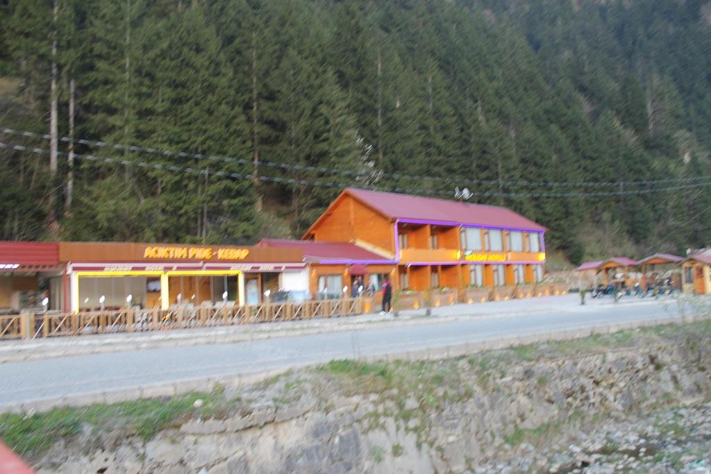 Ferah Hotel Uzungol Rezervasyon