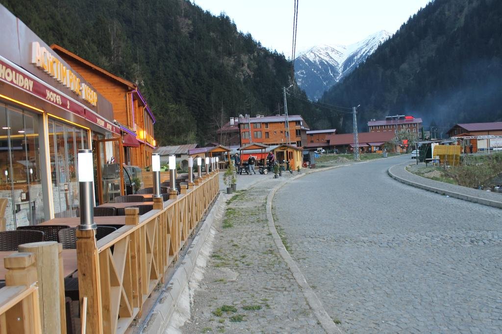 Ferah Hotel Uzungol Rezervasyon