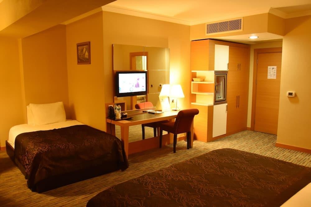 Grand Simay Hotel Rezervasyon