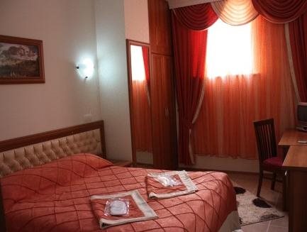 Blackmont Hotel Rezervasyon