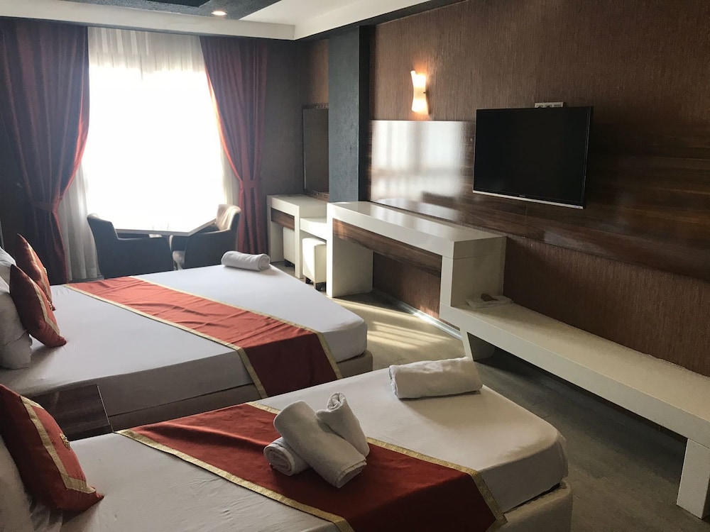 Ozcelik Hotel Rezervasyon