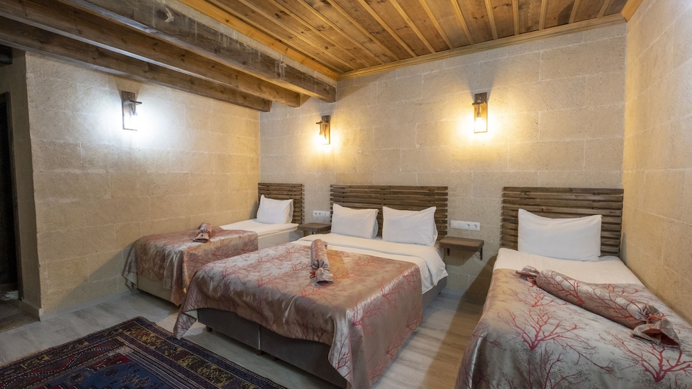 In Stone House Rezervasyon