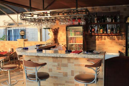 Moni Hotel Rezervasyon