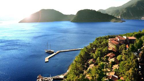 Moni Hotel Rezervasyon