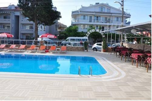 Moni Hotel Rezervasyon