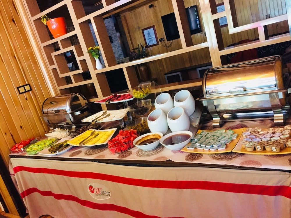 Meric Hotel Rezervasyon