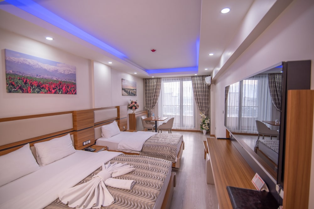Mus Grand Hotel Rezervasyon
