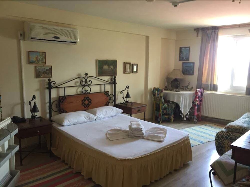 Naz Hotel Rezervasyon