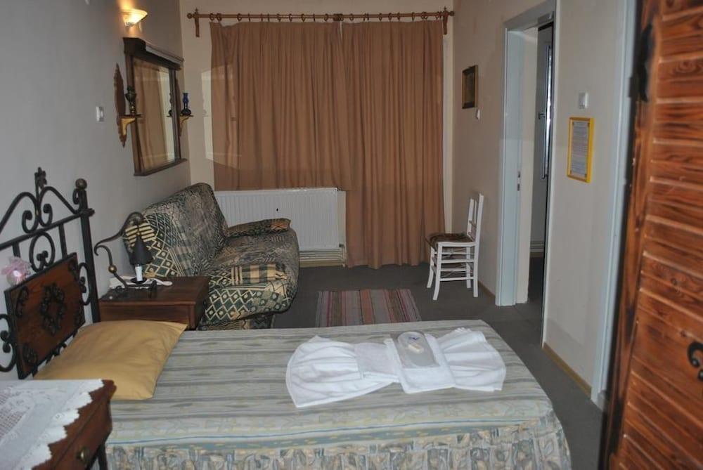 Naz Hotel Rezervasyon