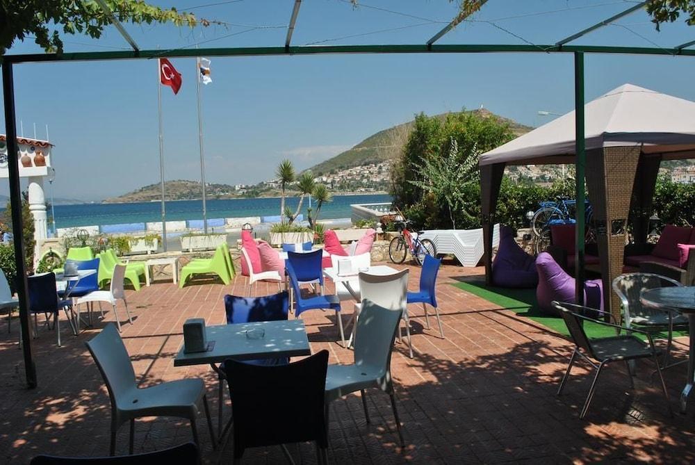 Naz Hotel Rezervasyon