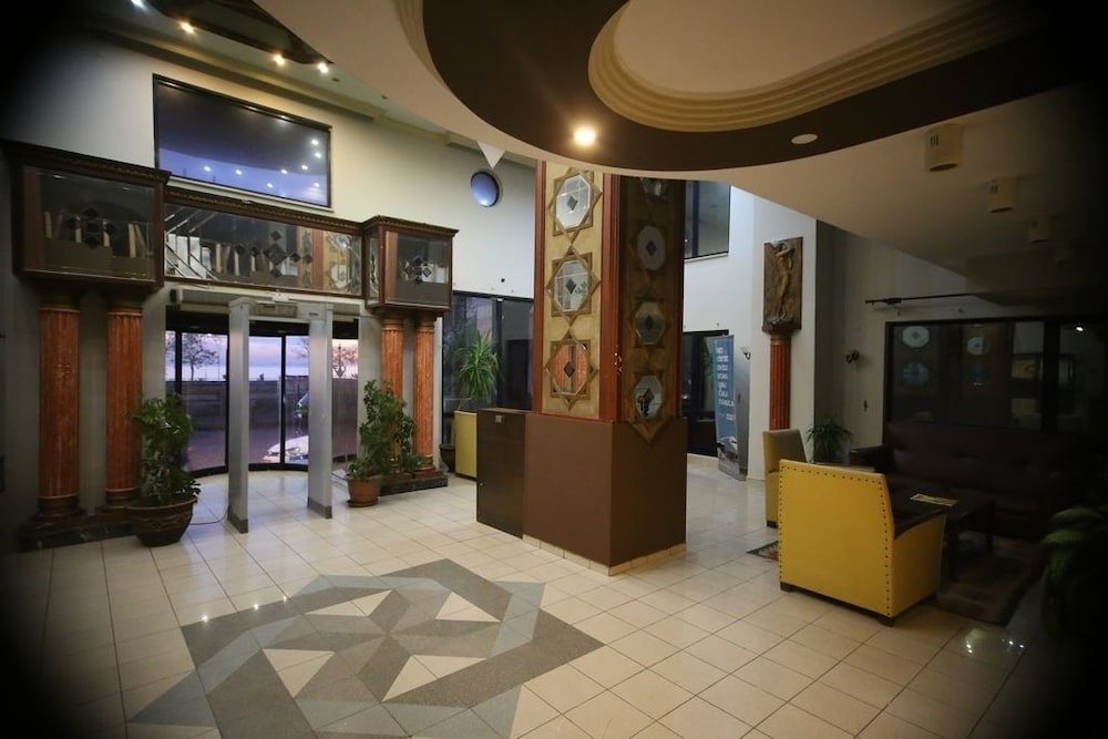 Peronti Hotel Rezervasyon