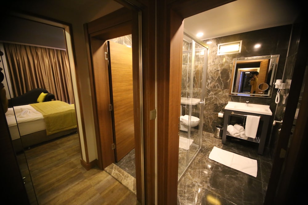 Peronti Hotel Rezervasyon