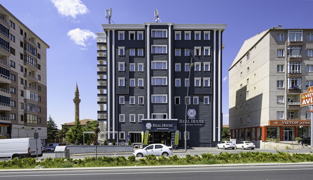 Real House Boutique Hotel Rezervasyon