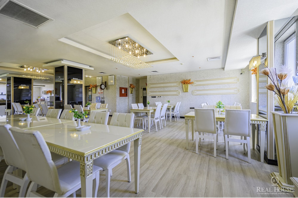 Real House Boutique Hotel Rezervasyon