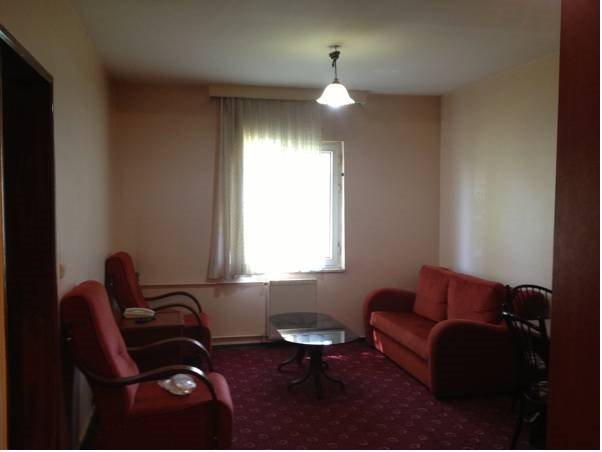 SAU Kirkpinar Uygulama Hotel Rezervasyon