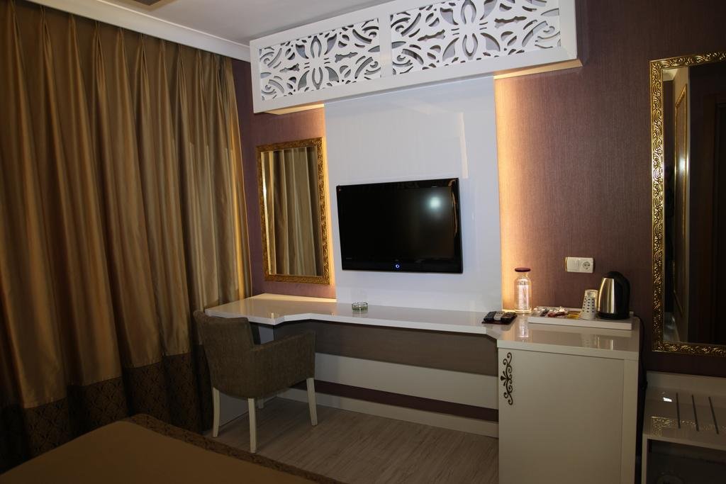 Saros Hotel Rezervasyon