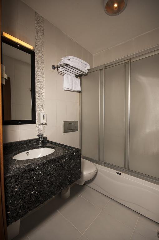 Saros Hotel Rezervasyon