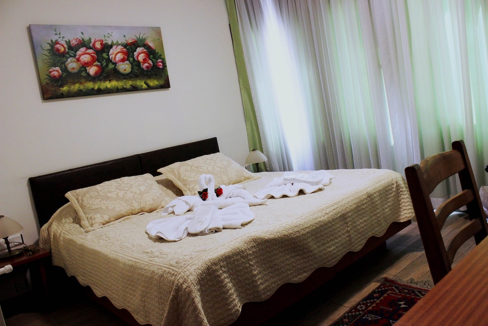 Selena Hotel Rezervasyon