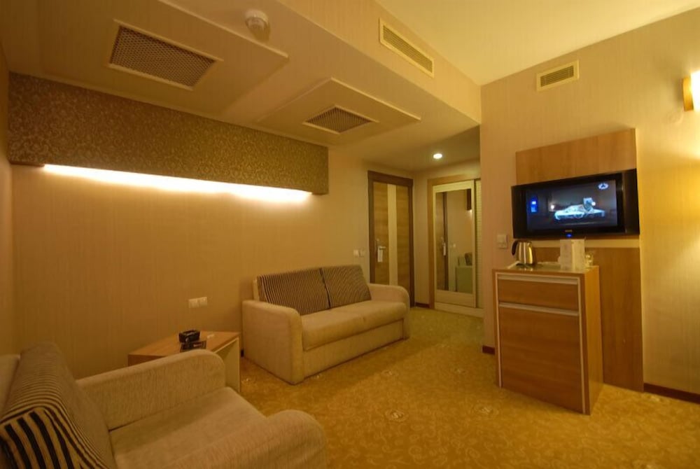 Serace Hotel Rezervasyon