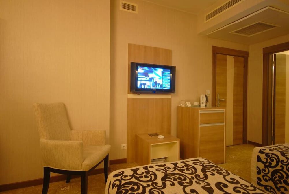 Serace Hotel Rezervasyon