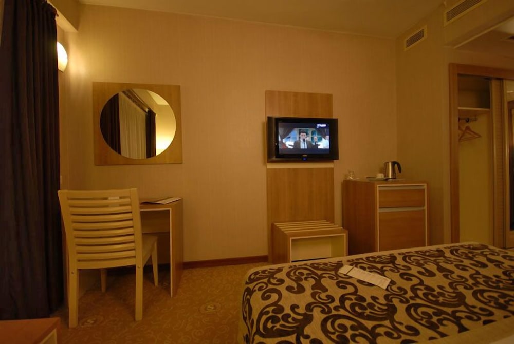 Serace Hotel Rezervasyon