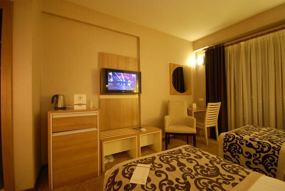 Serace Hotel Rezervasyon