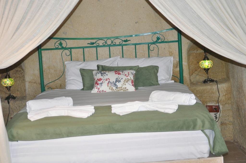 Turbel Cave Hotel Rezervasyon