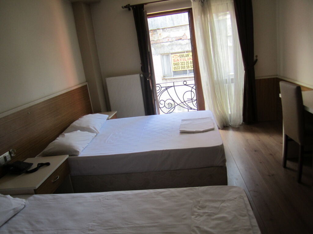 Hotel Ozgur Rezervasyon