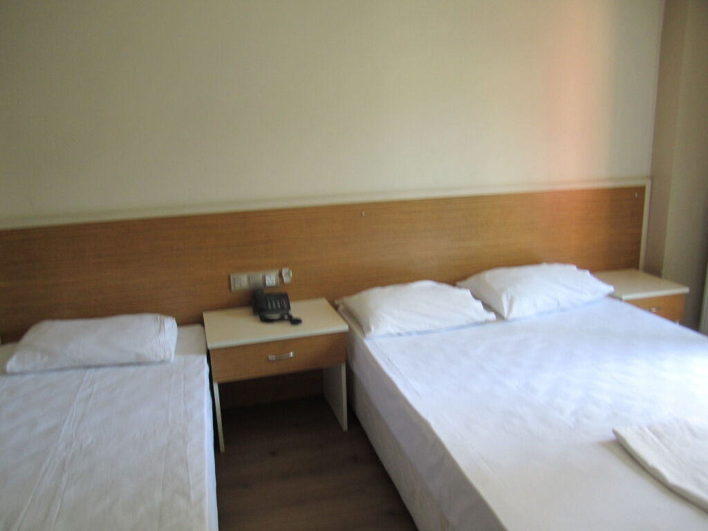 Hotel Ozgur Rezervasyon