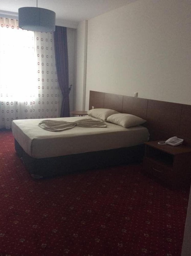 Hasdikoz Abdik Hotel Rezervasyon