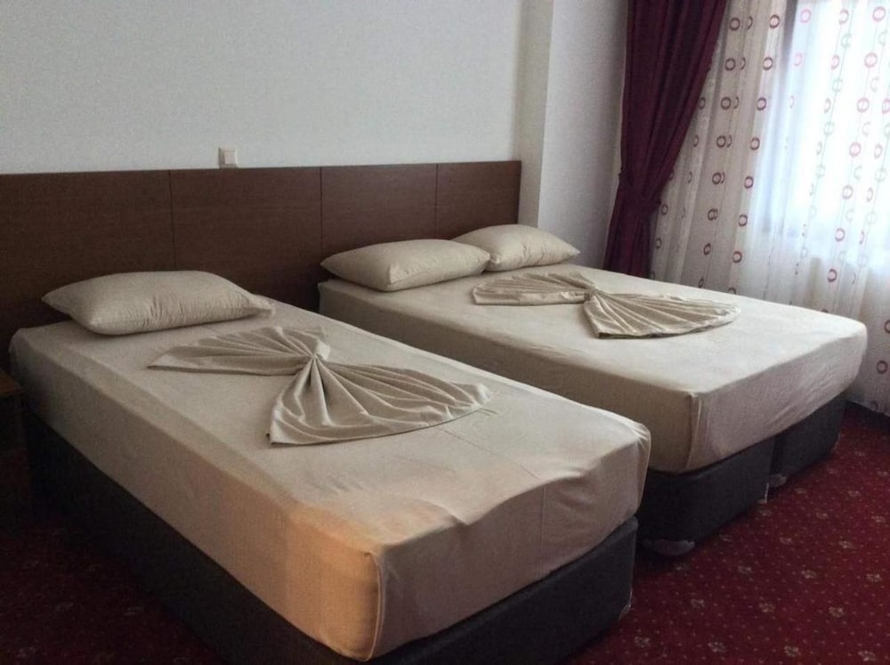 Hasdikoz Abdik Hotel Rezervasyon