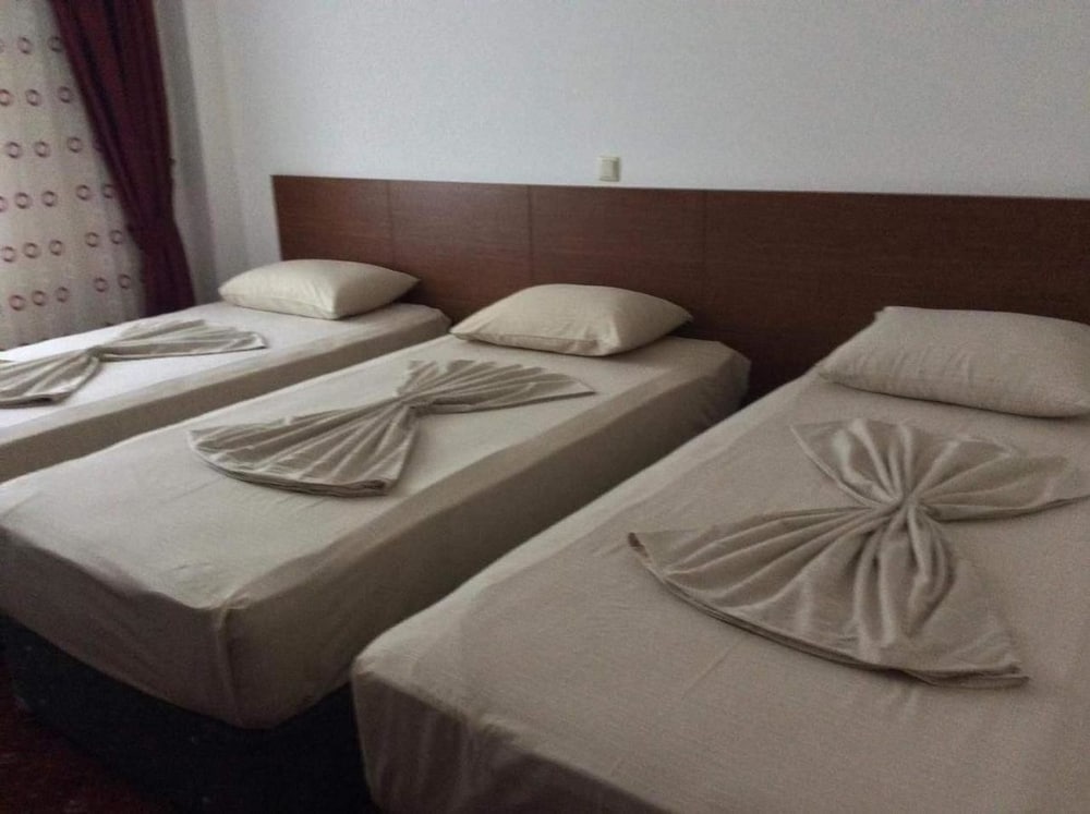 Hasdikoz Abdik Hotel Rezervasyon
