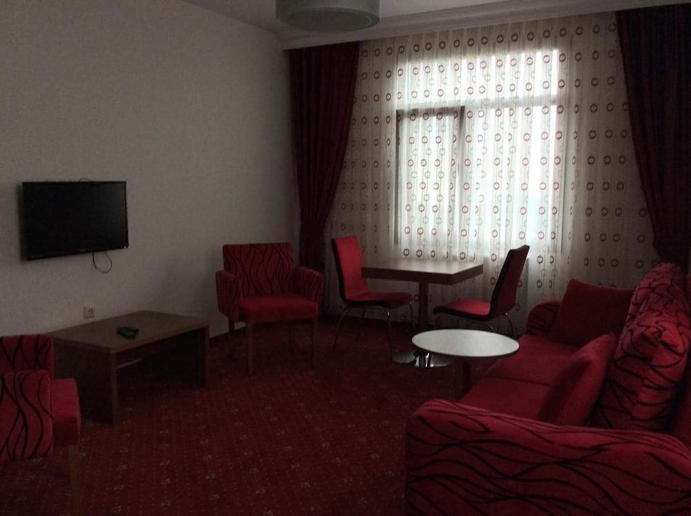 Hasdikoz Abdik Hotel Rezervasyon