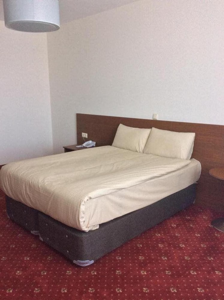 Hasdikoz Abdik Hotel Rezervasyon