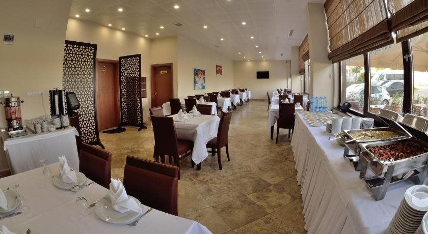 Deniz Konak Hotel Rezervasyon