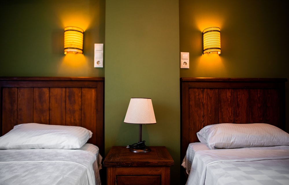 Dores Residence Rezervasyon