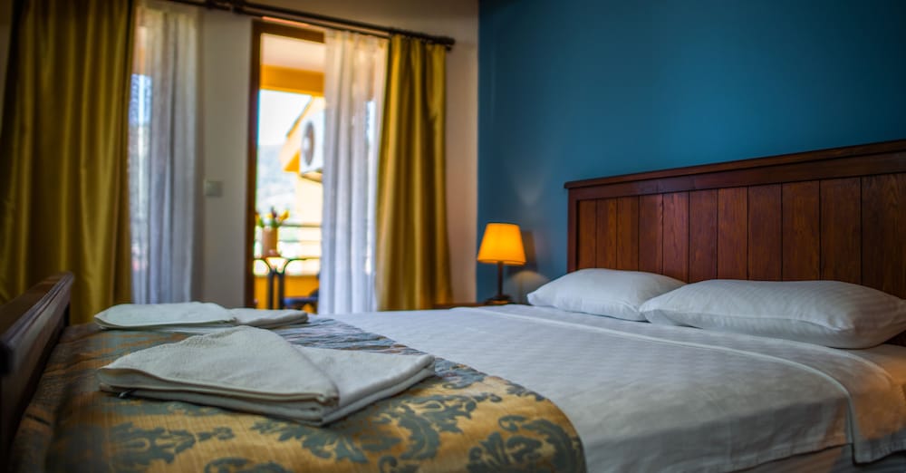 Dores Residence Rezervasyon