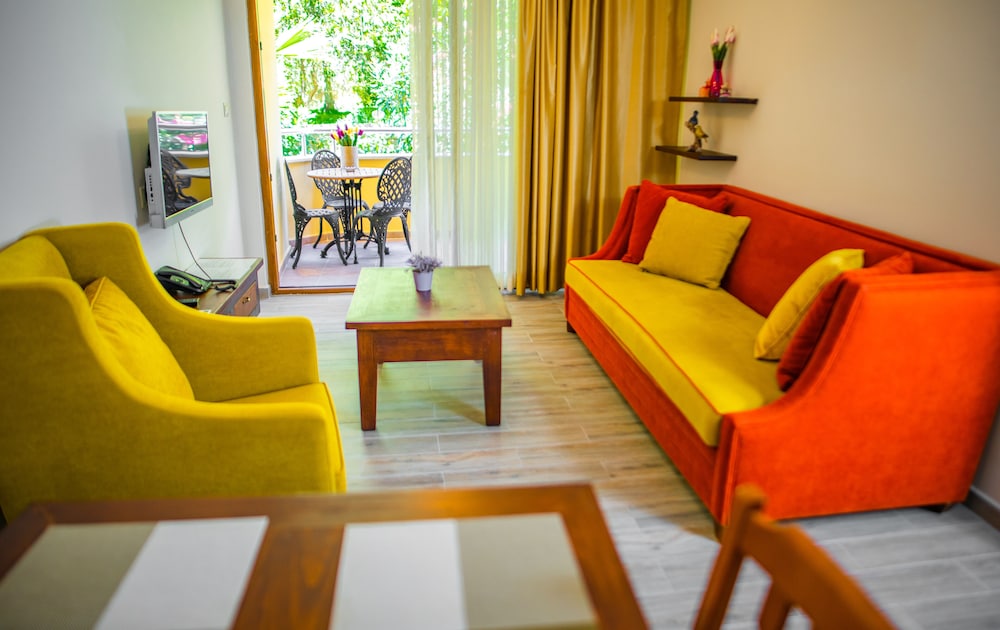 Dores Residence Rezervasyon