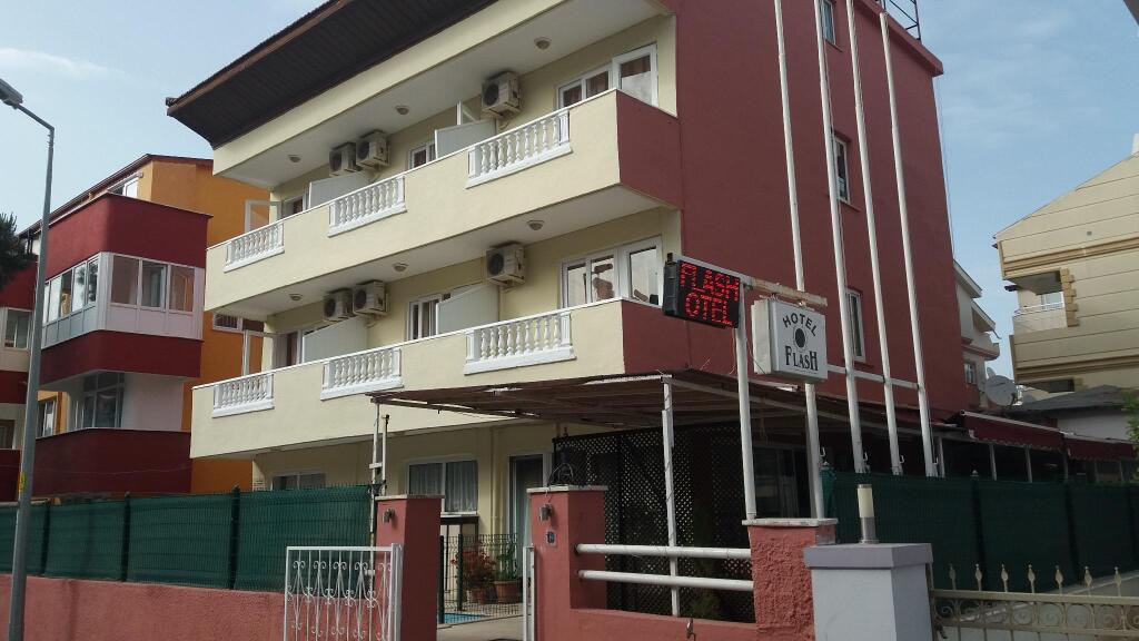 Flash Hotel Rezervasyon