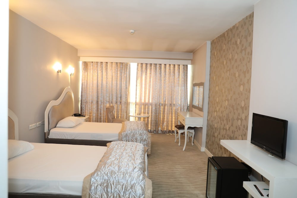 Grand Merpond Otel Rezervasyon