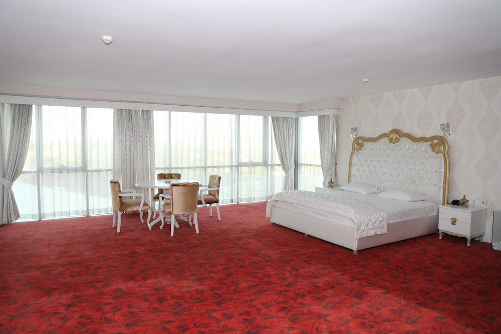Grand Merpond Otel Rezervasyon